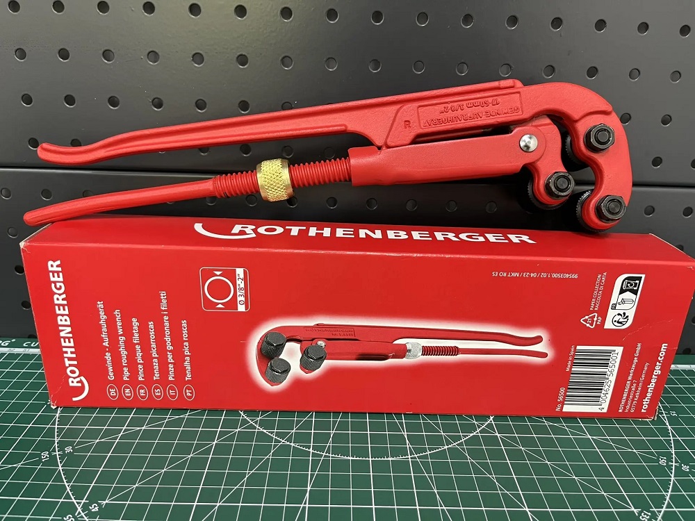 Устройство для обработки края резьбы Rothenberger